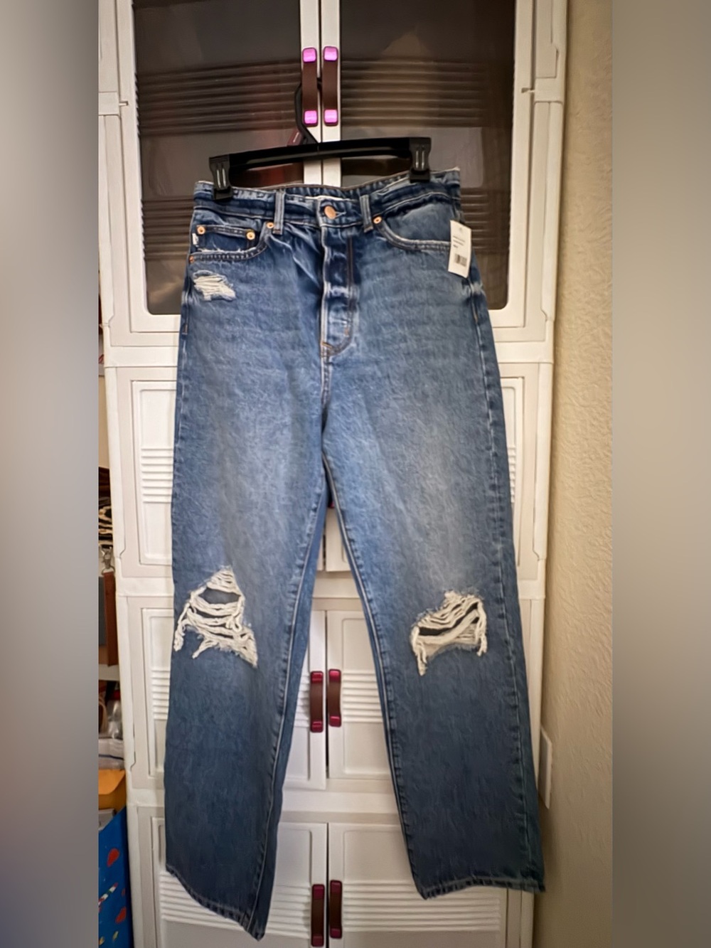 Lovers and Friends Classic High-Waist Distressed Women’s Jeans-size 28